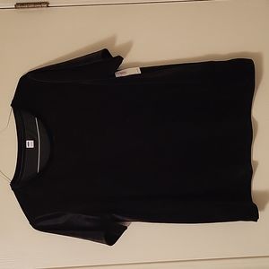 NWT black velvet top. Old Navy L